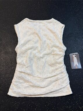 Bwear Cream Lace Sleeveless Tank Top